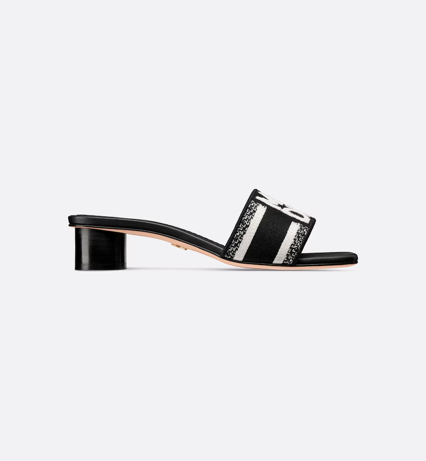 Dway Heeled Slide